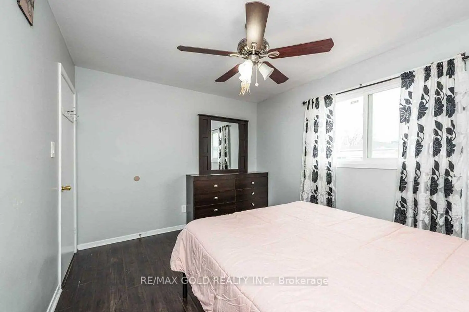 Additional image 9 of 3430 Chipley Crescent