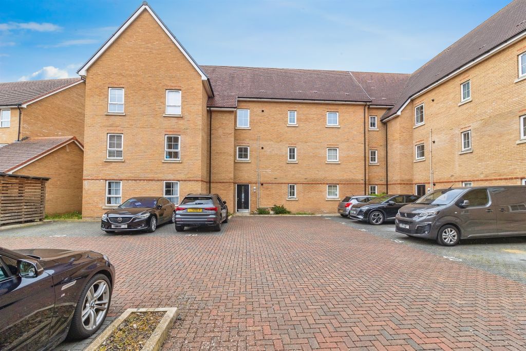 Additional image 16 of 2 bed flat for saleDesign Drive, Dunstable LU6