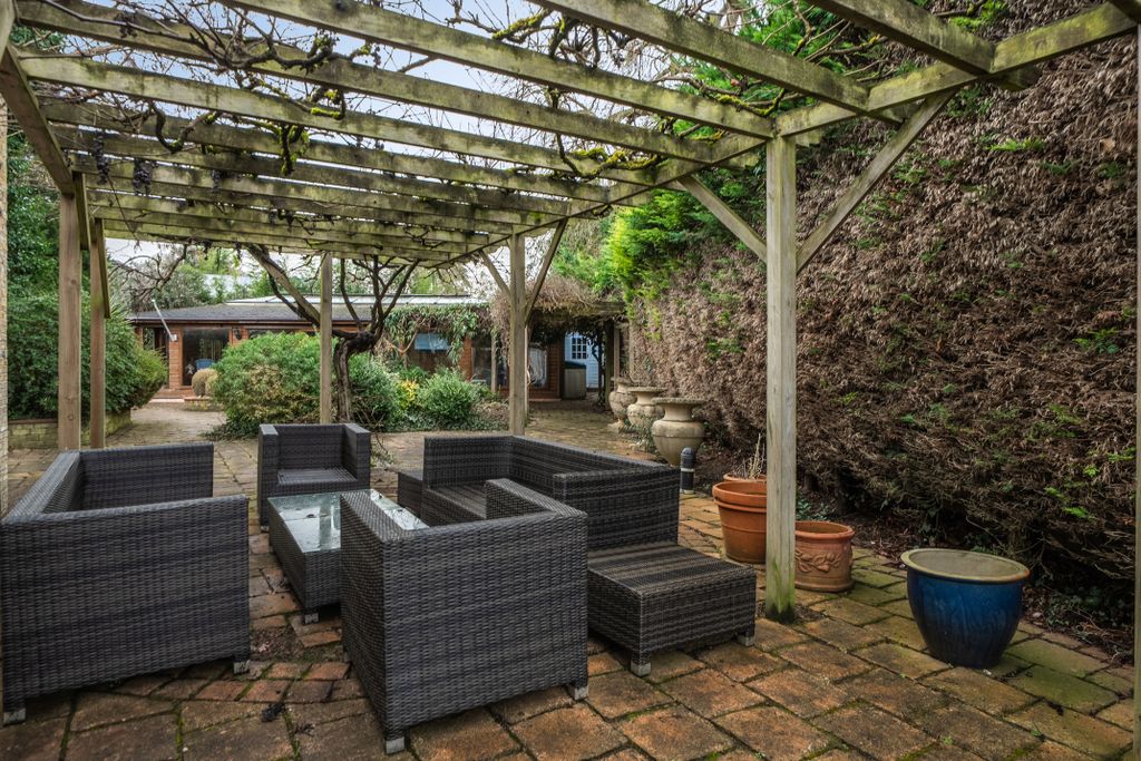 Additional image 15 of 4 bed detached house for saleBurgh Heath Road, Epsom KT17