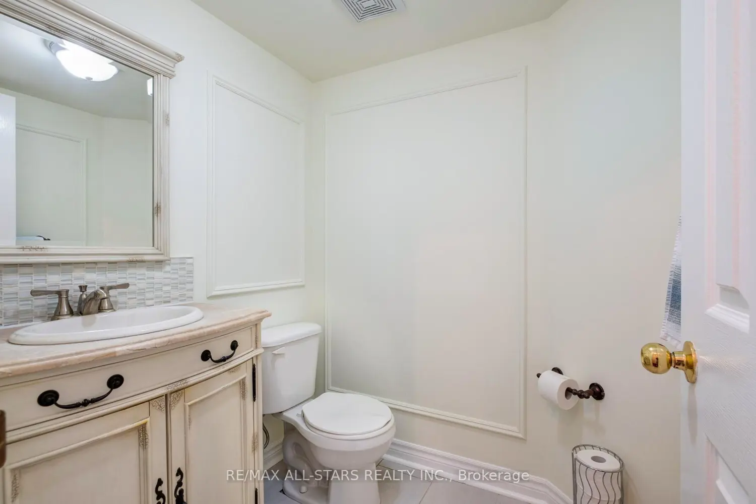 179 Drummond Drive photo 5