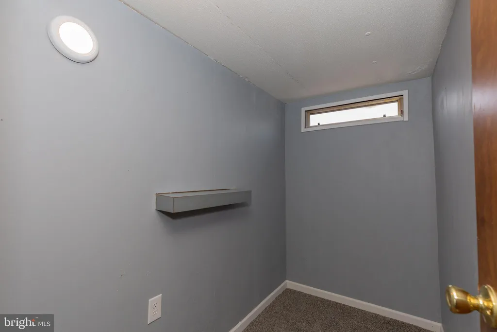 Additional image 25 of 90 Fabric Drive, Bunker Hill, WV 25413