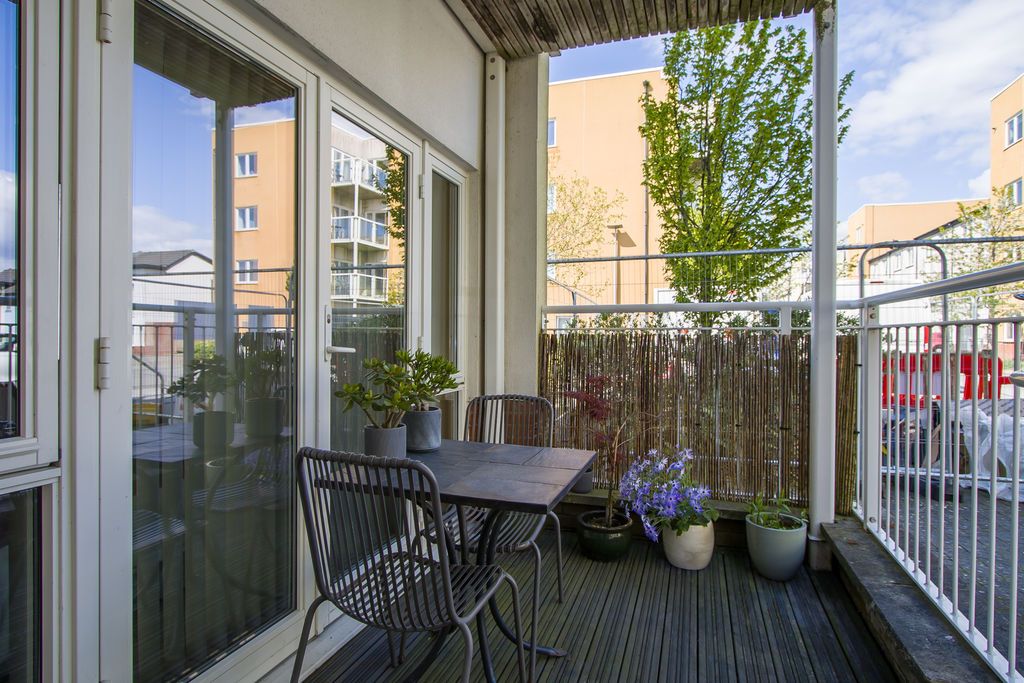 Additional image 10 of 2 bed flat for salePearse Close, Penarth CF64