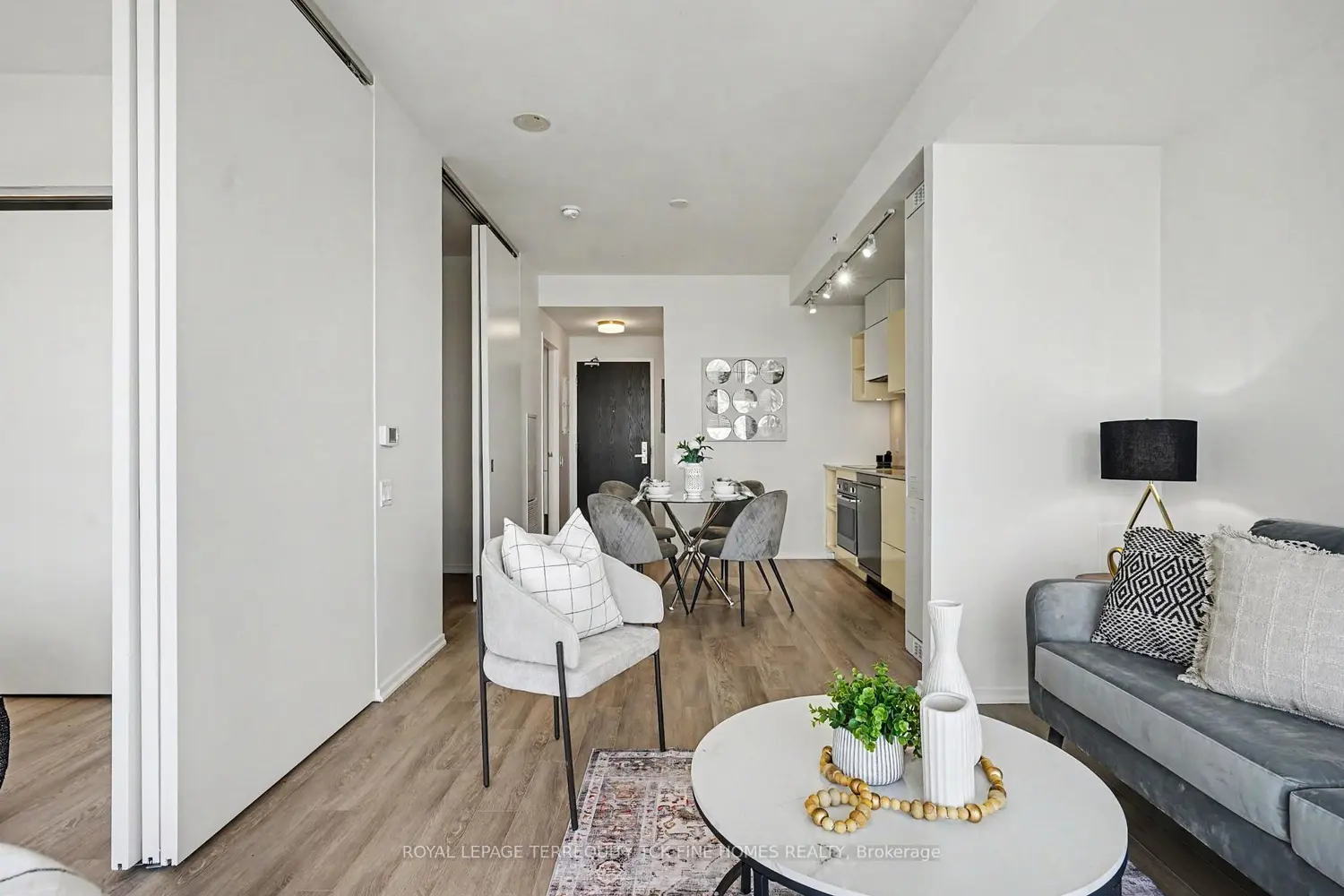 Additional image 5 of 125 Peter Street 2703