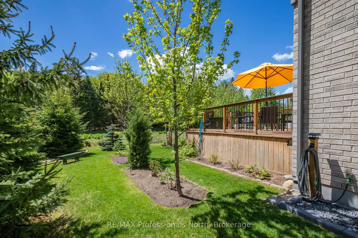 36 Spalding Crescent photo 3