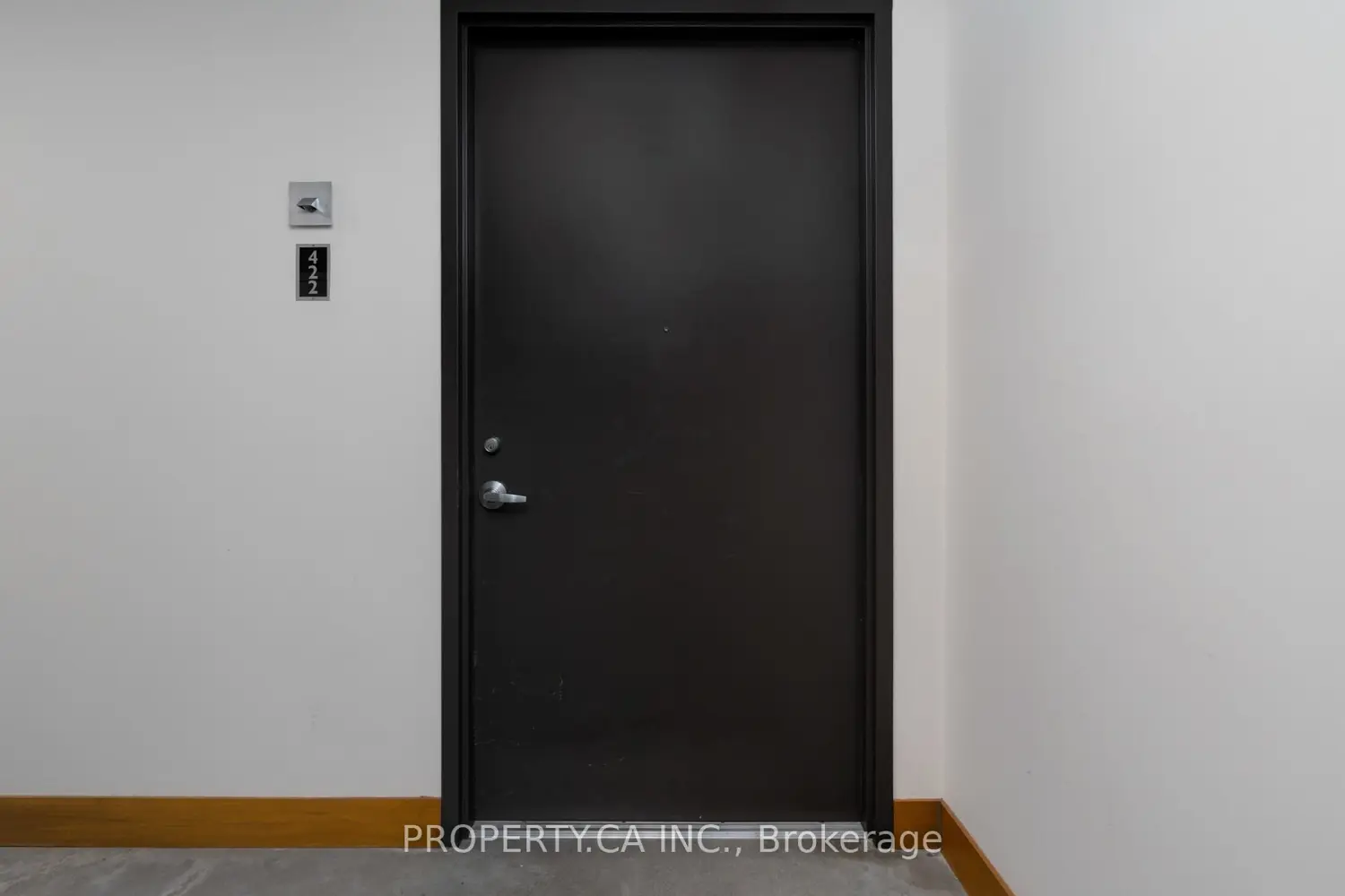 Additional image 17 of 68 Broadview Avenue 422