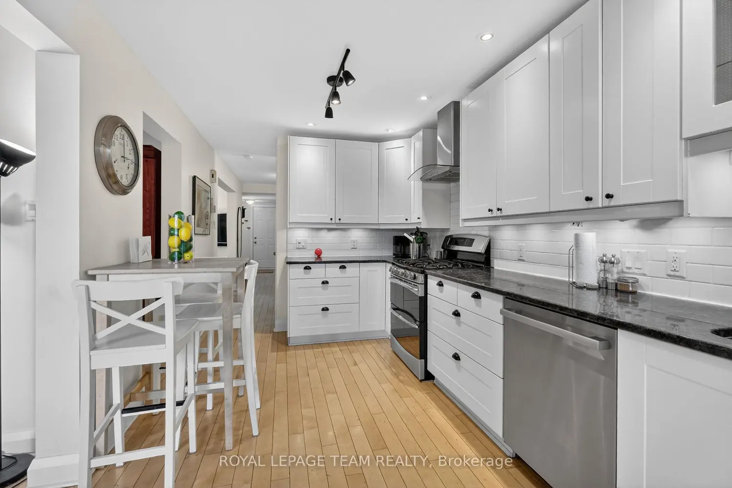 Additional image 8 of 11 Avonhurst Avenue