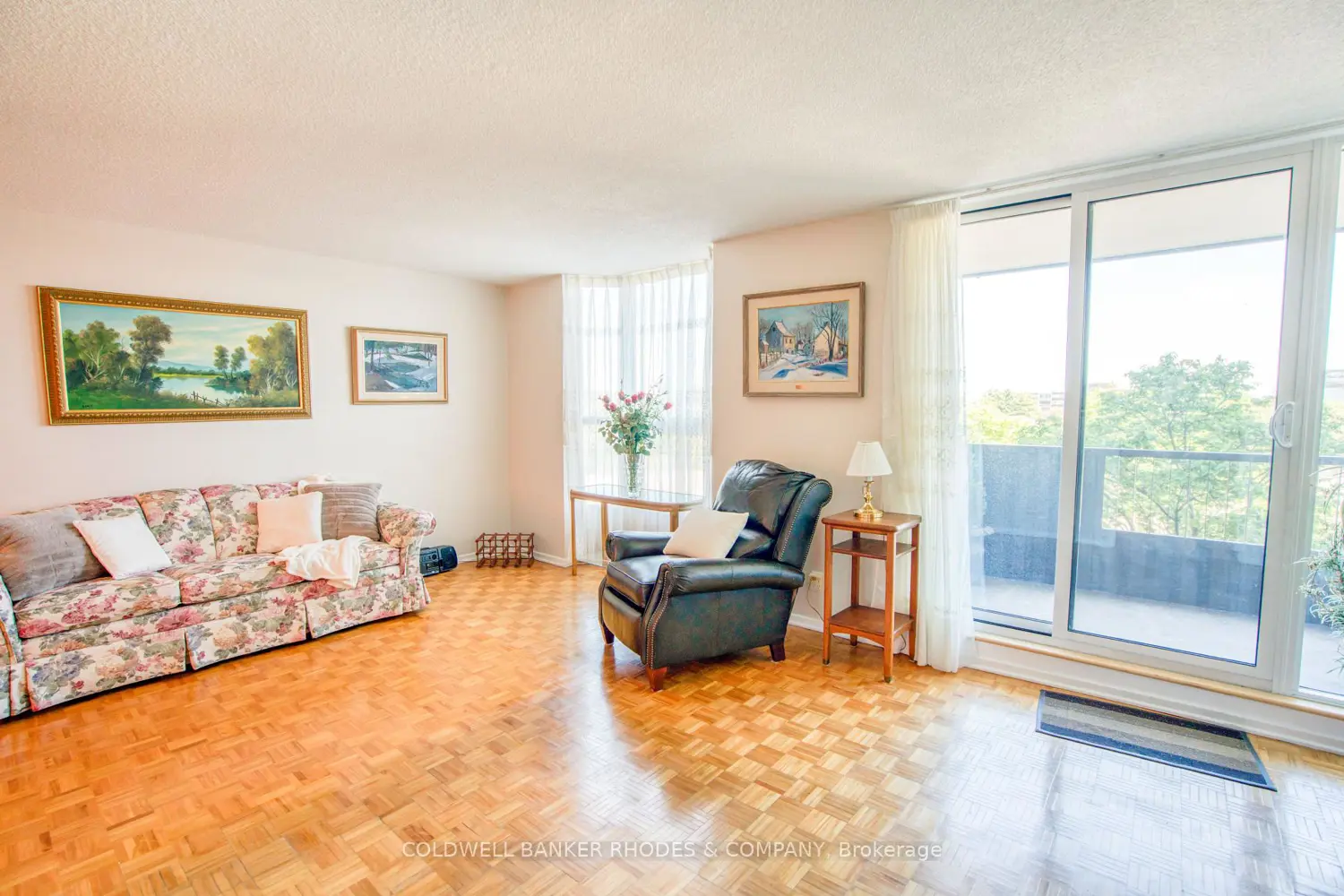 Additional image 8 of 2951 Riverside Drive 303