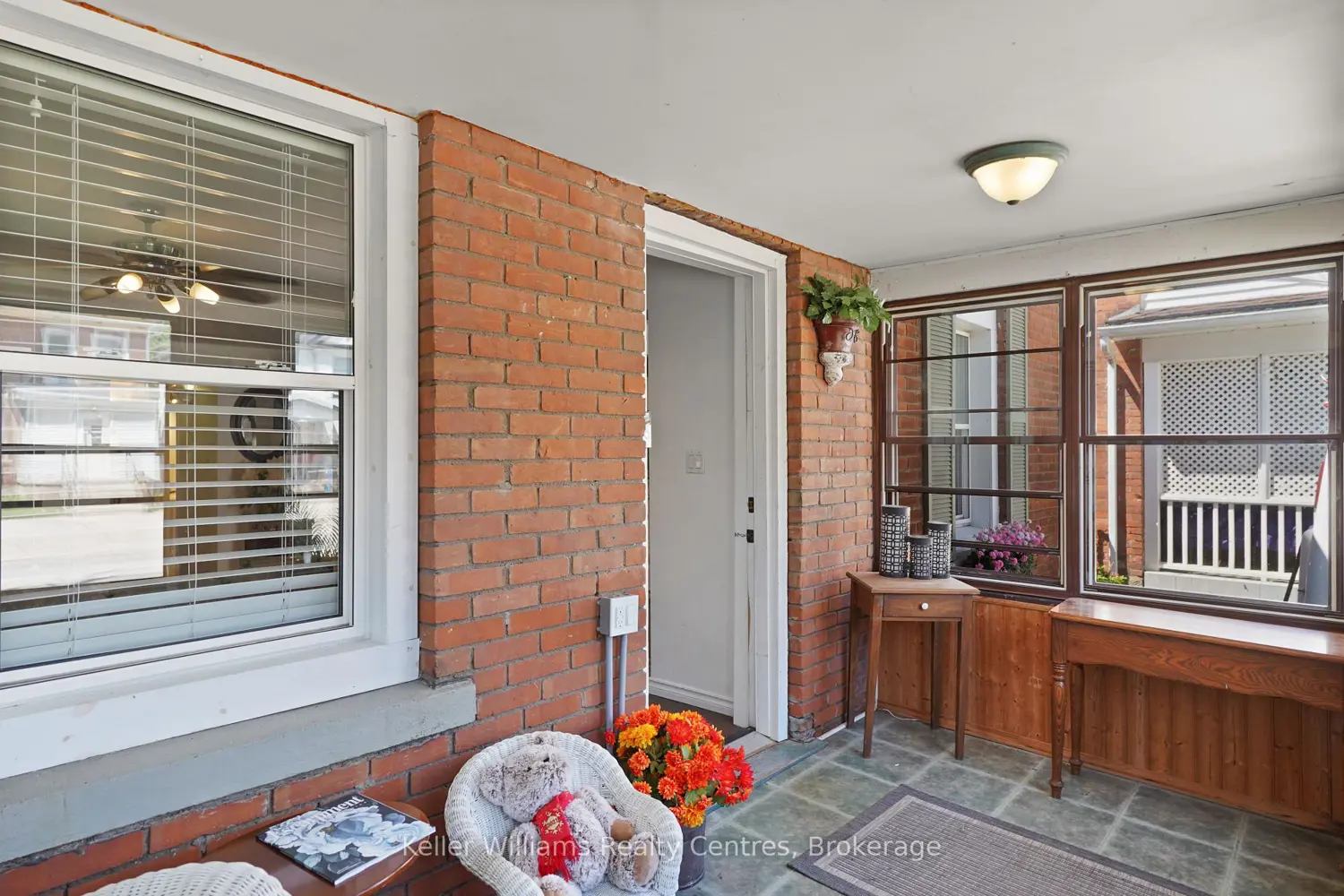247 6Th Street photo 4