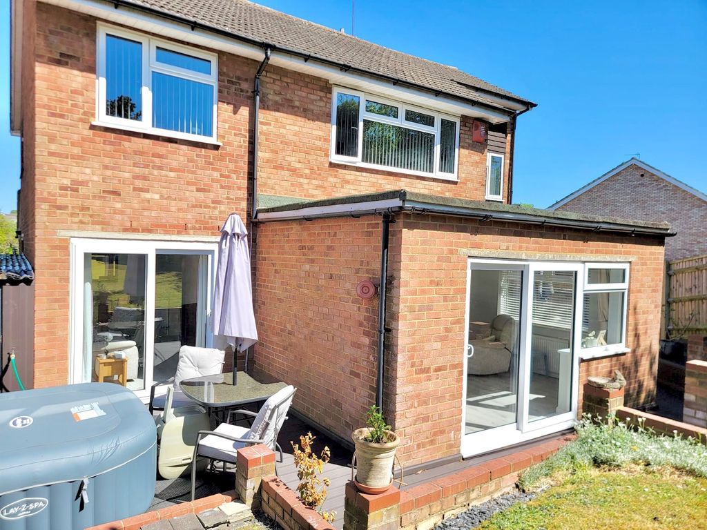 Additional image 24 of 6 bed detached house for saleLowther Road, Dunstable LU6