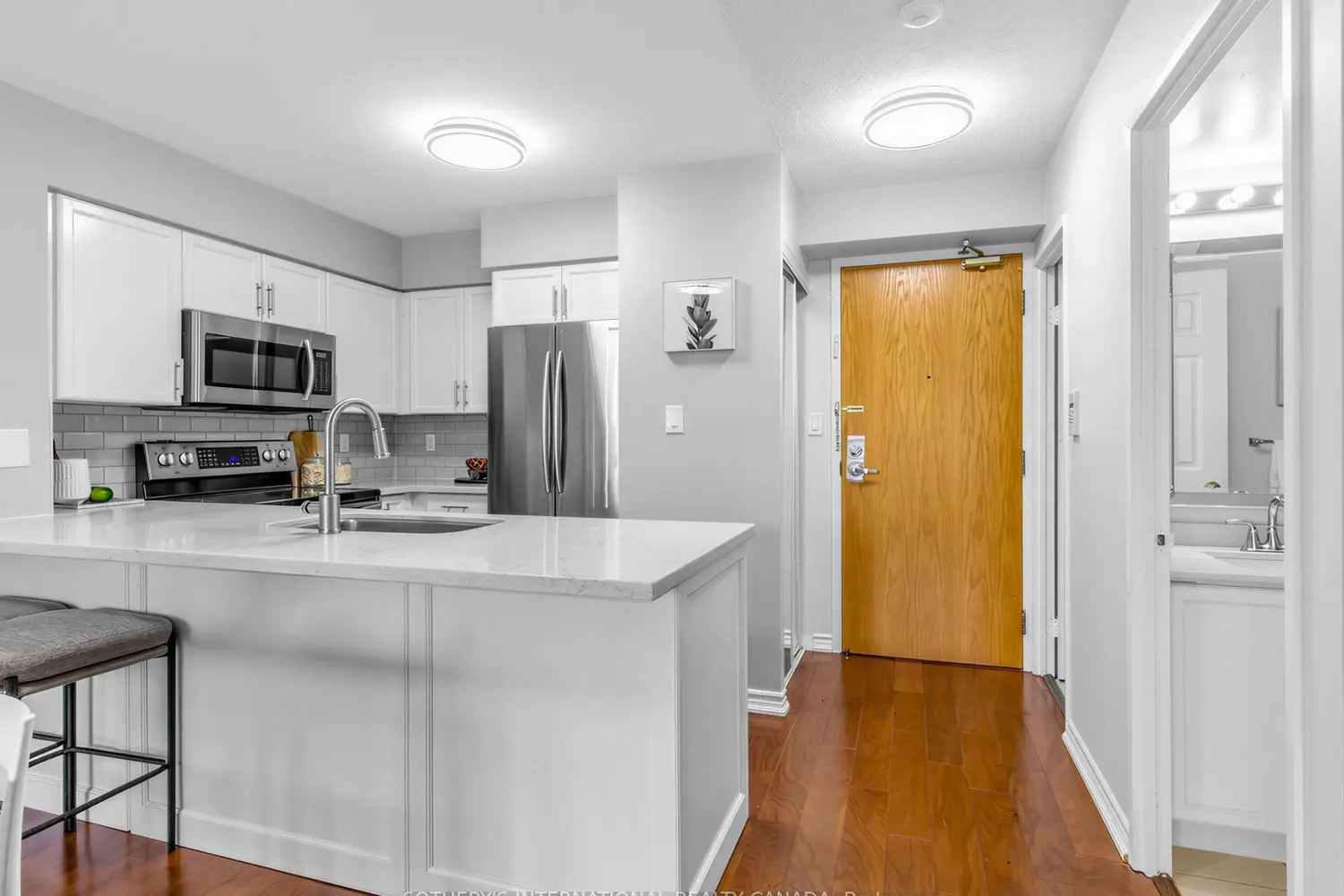 Additional image 3 of 225 Merton Street 307