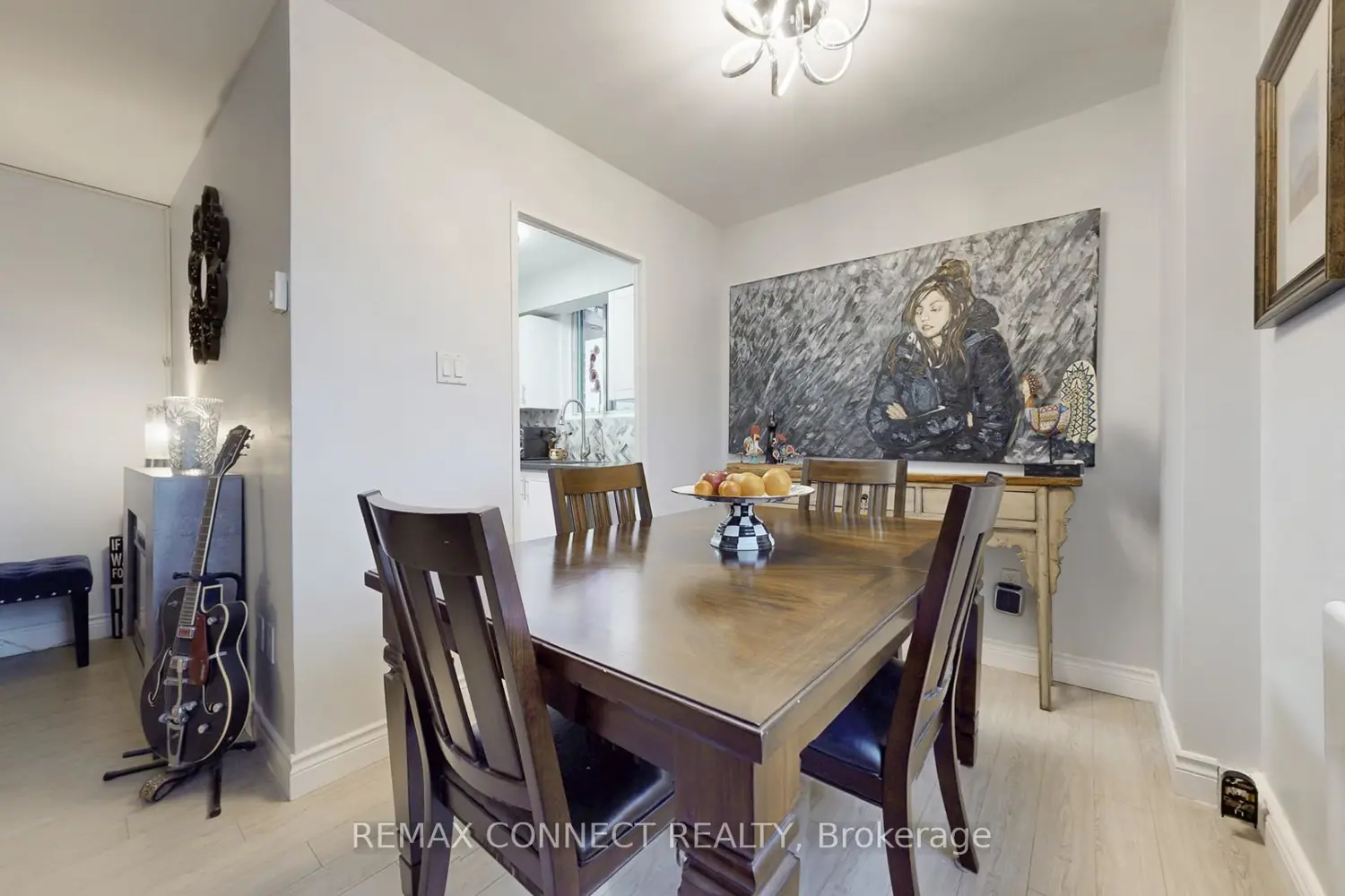 Additional image 6 of 1145 Logan Avenue 703