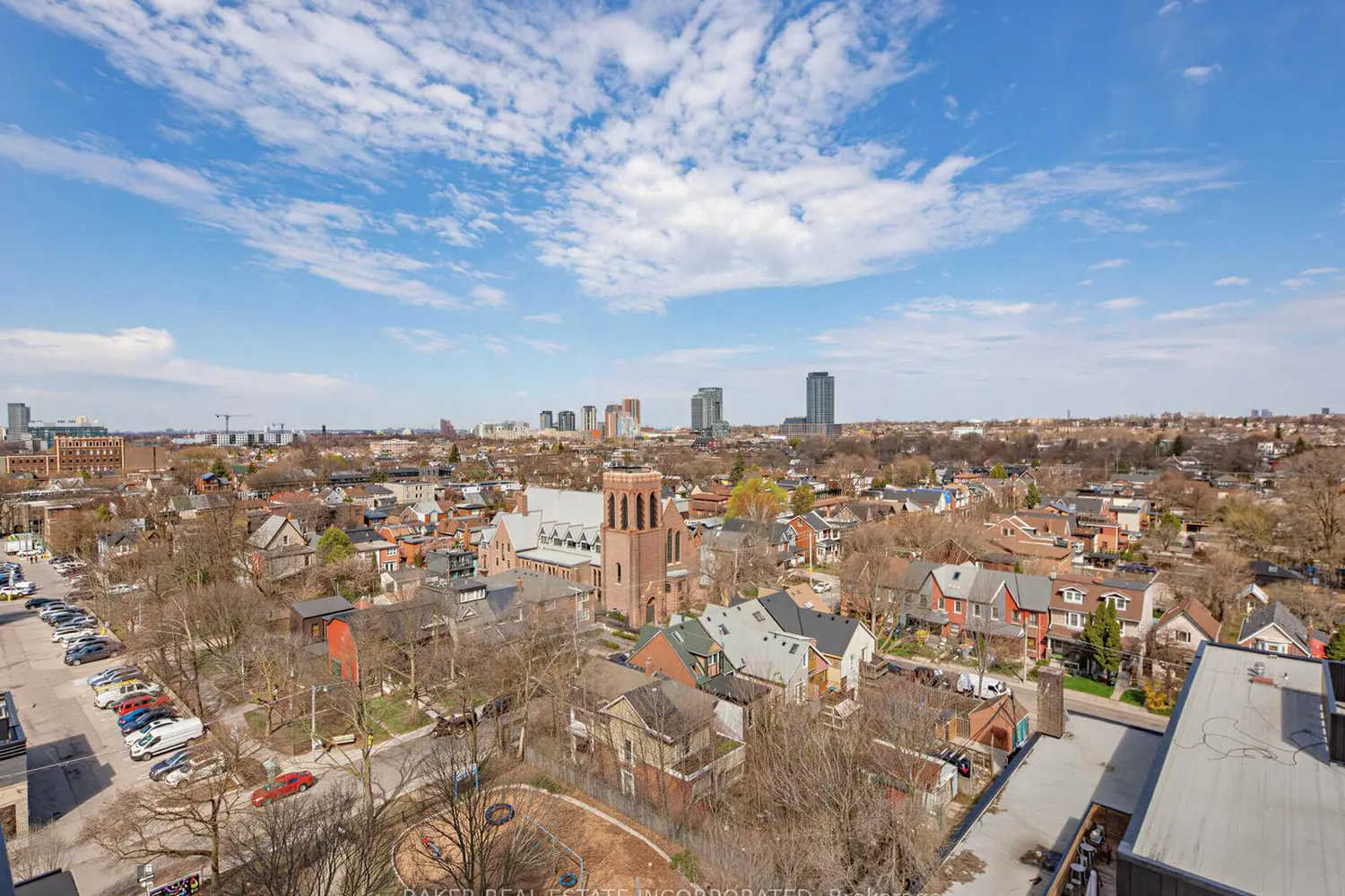 Additional image 15 of 758 Dovercourt Road 1101