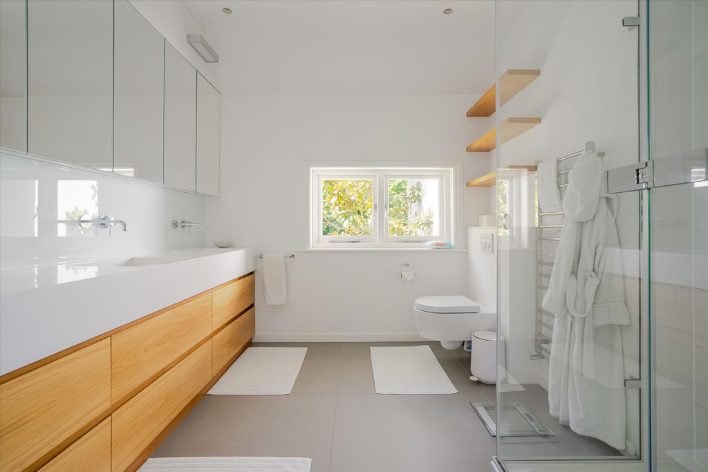 Additional image 21 of 5 bed detached house for saleCoopers Hill Lane, Englefield Green, Egham, Surrey TW20