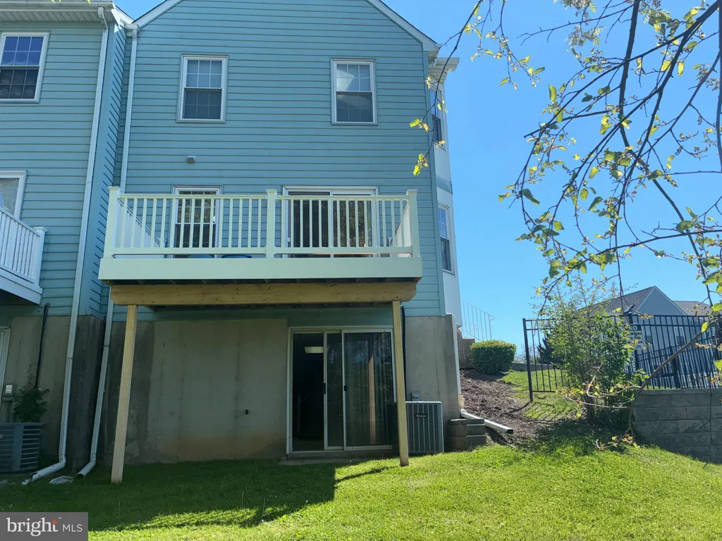 Additional image 28 of 566 Applewood Court, Upper Chichester, PA 19014