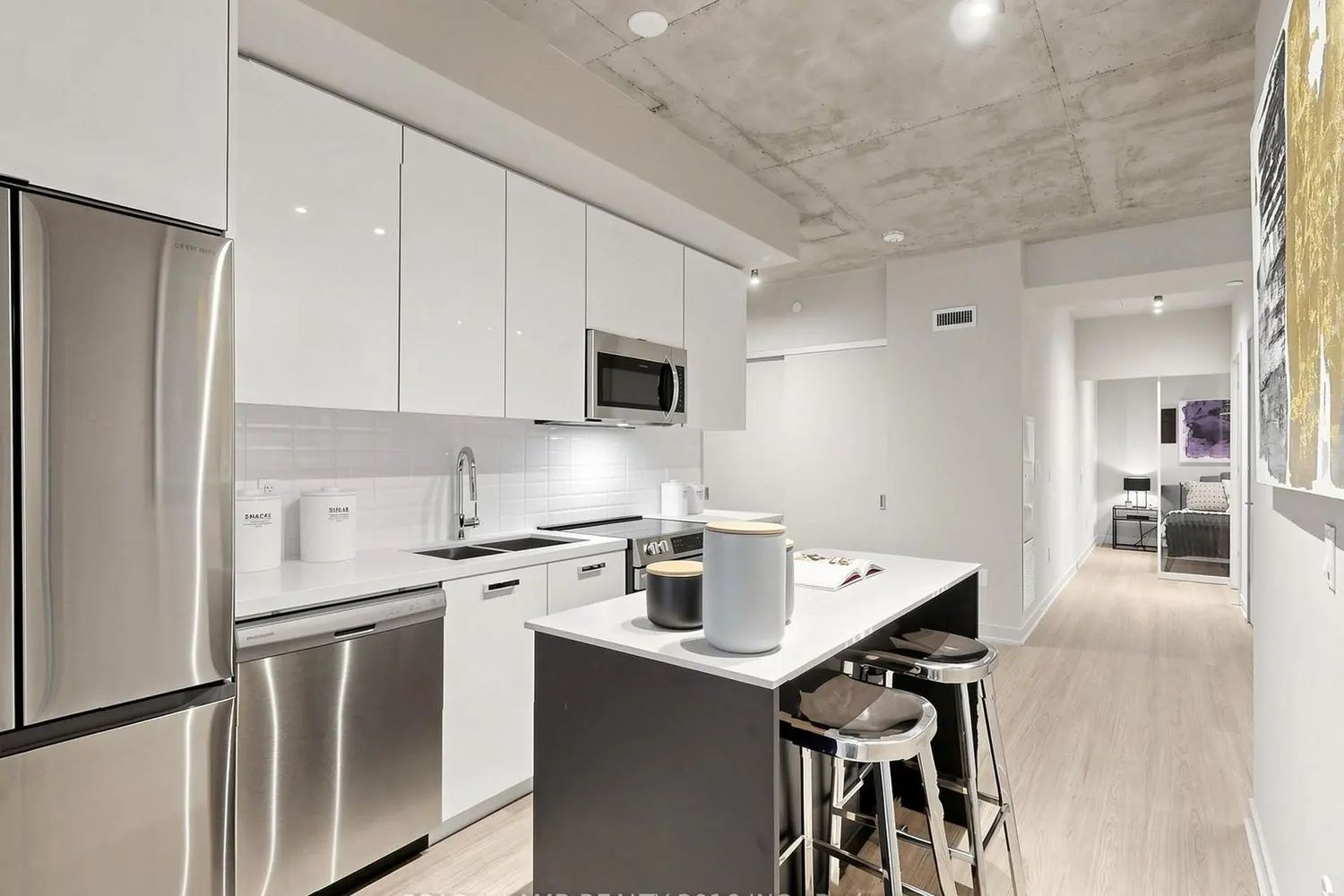 Additional image 3 of 284 King Street 505