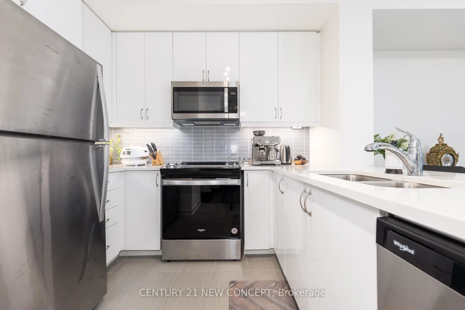 Additional image 8 of 4955 Yonge Street 2712
