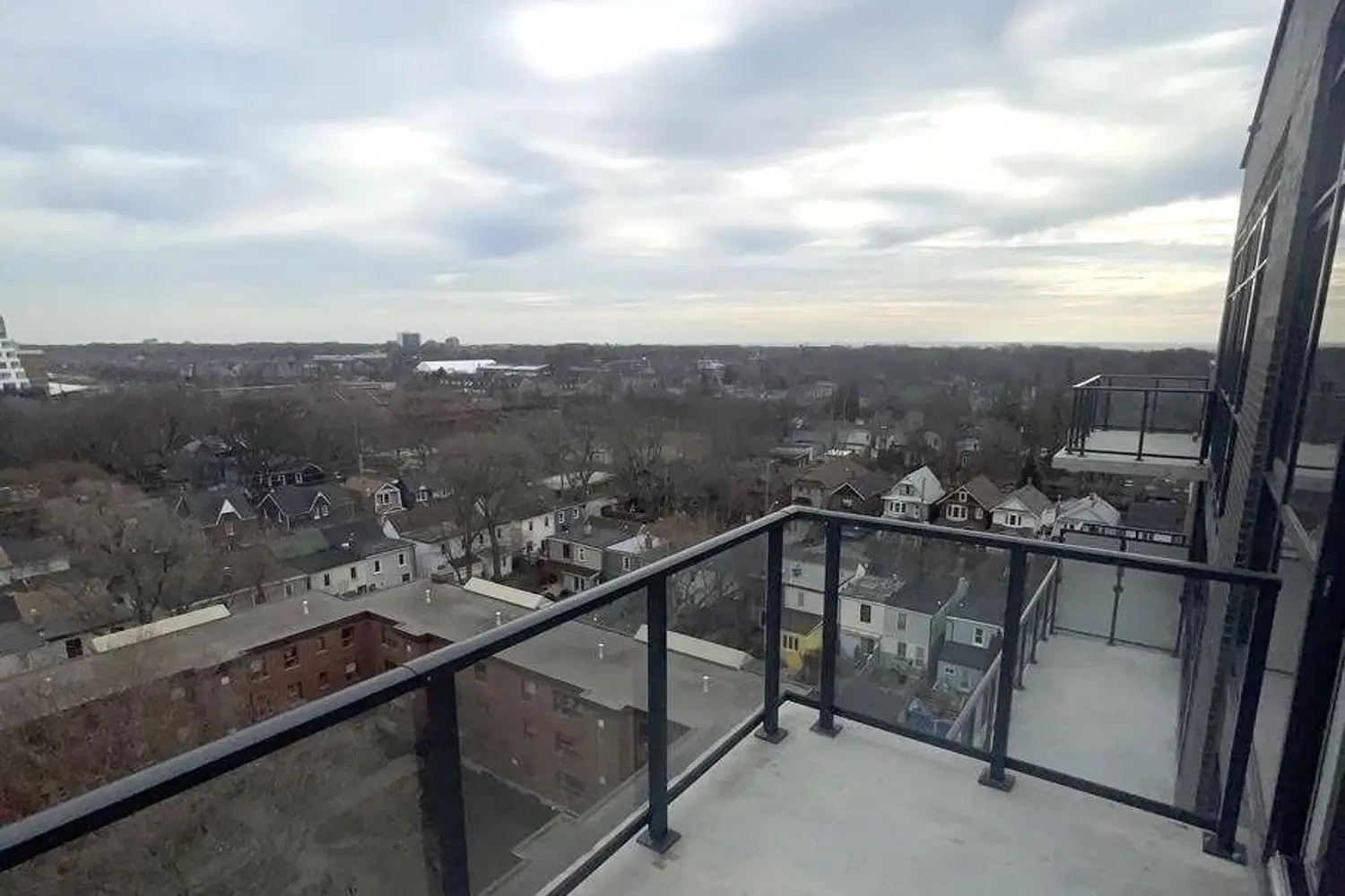 Additional image 17 of 2369 Danforth Avenue 1006