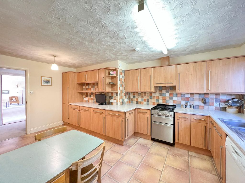 Additional image 11 of 4 bed detached bungalow for saleThalassa, Victoria Road, Hunters Quay, Dunoon PA23