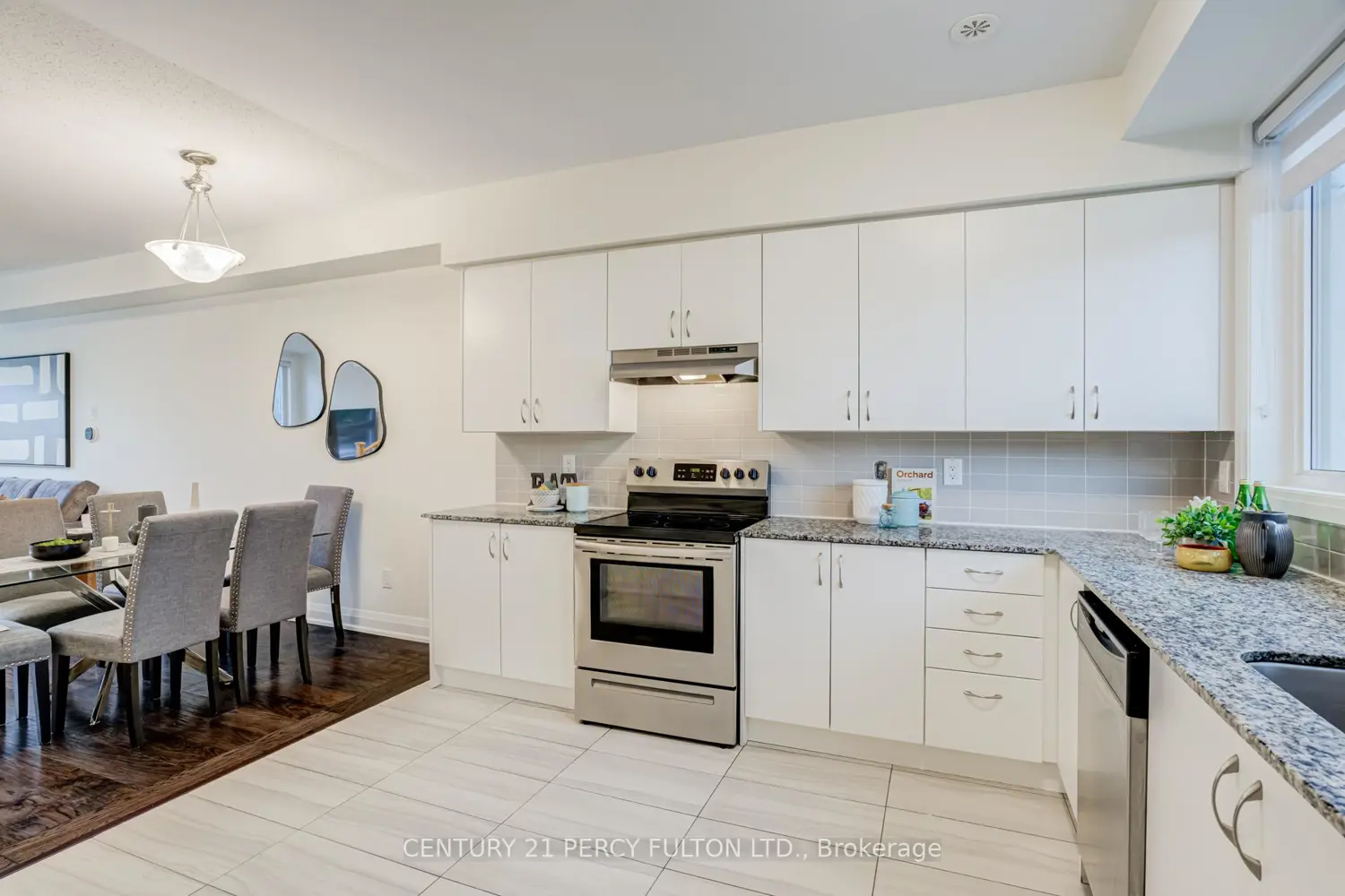 Additional image 6 of 1870 Altona Road 2