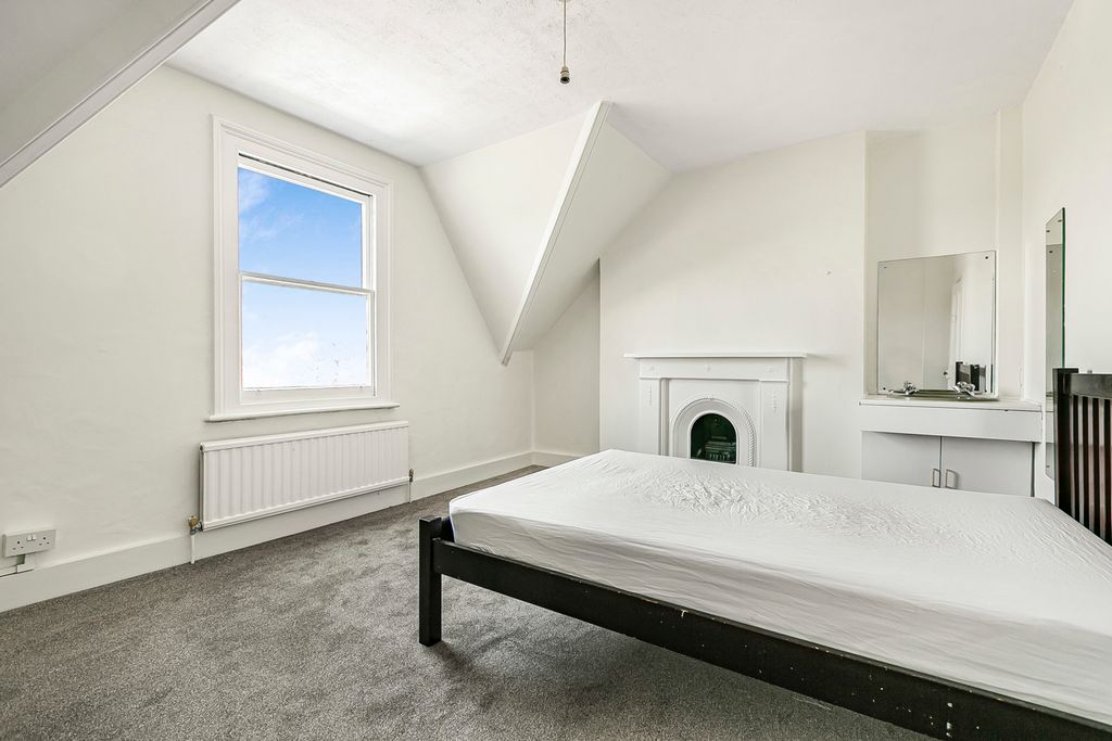 Additional image 15 of 6 bed semi-detached house for saleManorcrofts Road, Egham, Surrey TW20