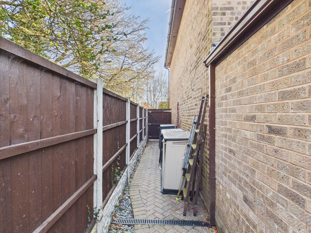 Additional image 17 of 4 bed link detached house for saleSycamore Drive, Whitby, Ellesmere Port, Cheshire CH66
