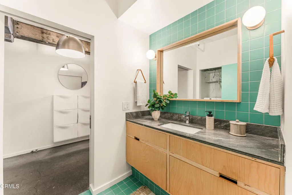Additional image 51 of 510 S Hewitt Street Unit 107, Los Angeles, CA 90013