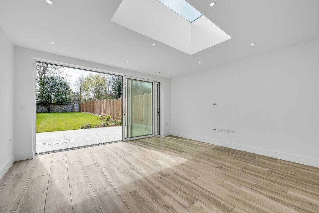 Additional image 7 of 4 bed semi-detached house for saleHurst Road, East Molesey, Surrey KT8