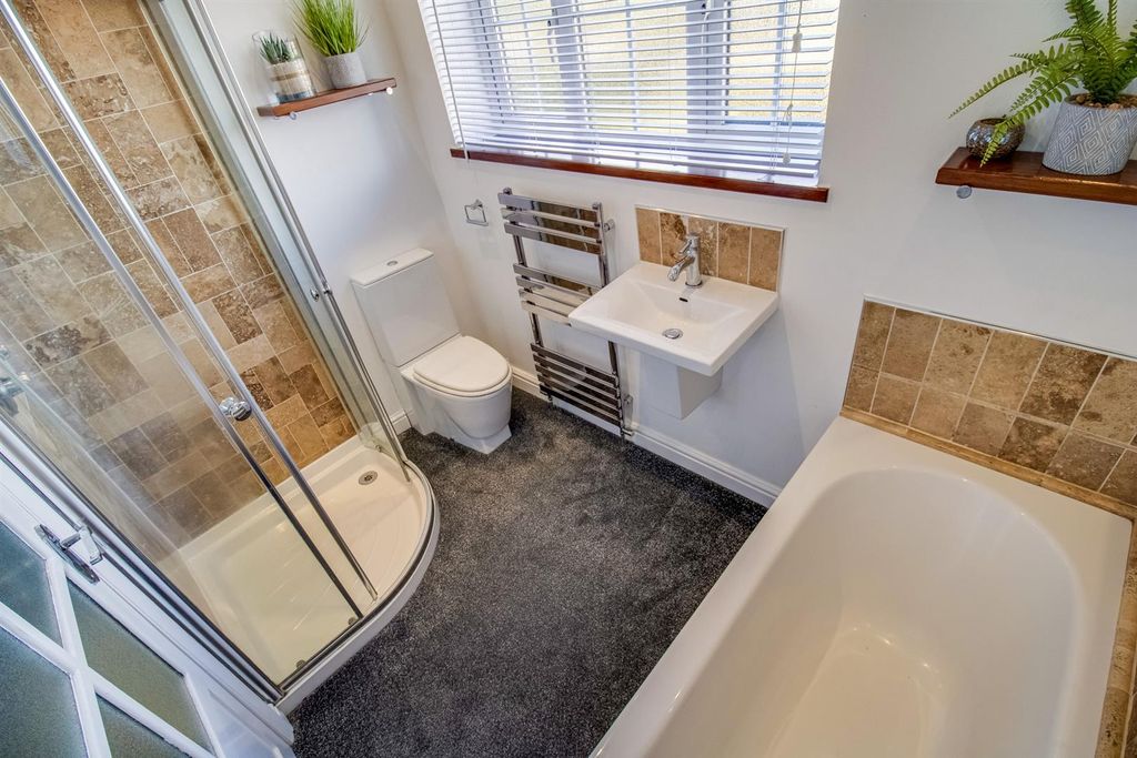 Additional image 9 of 3 bed property for saleKirkgate, Hanging Heaton, Batley WF17