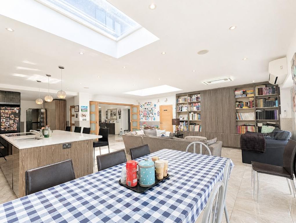 Additional image 7 of 7 bed detached house for saleEdgwarebury Lane, Edgware, London HA8