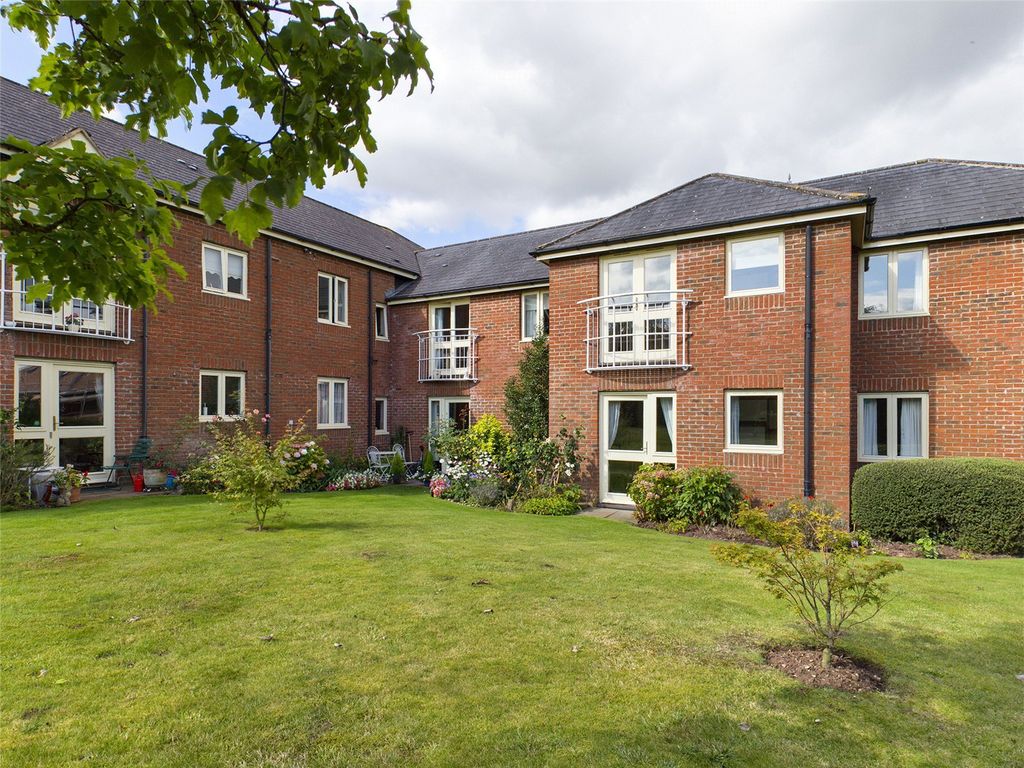 2 bed flat for saleGloucester Road, Ross-On-Wye, Herefordshire HR9