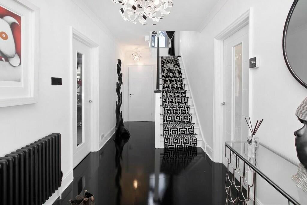 Additional image 2 of 4 bed terraced house for saleBrook Street, Dawlish EX7
