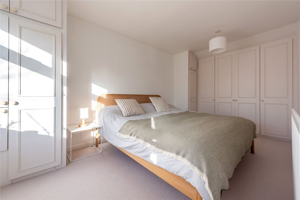 Additional image 15 of 4 bed detached house for saleTower Hill, Dorking, Surrey RH4