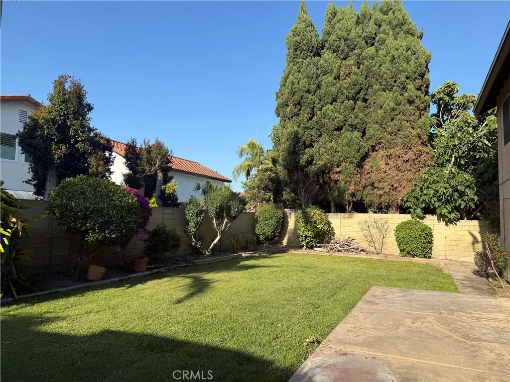 8281 Devilwood Cir, Westminster, CA 92683