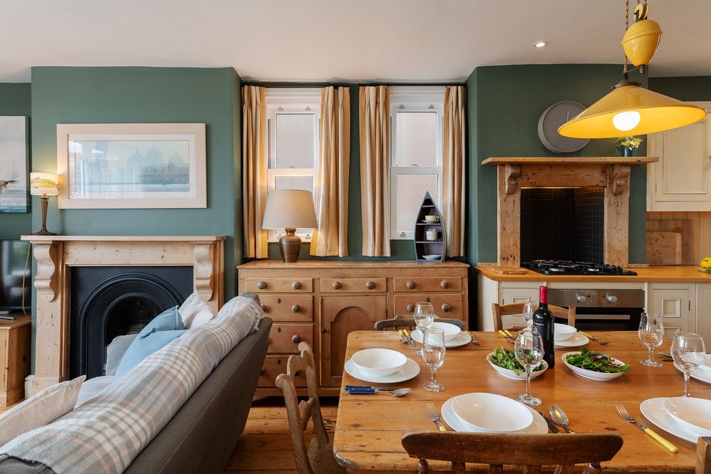Additional image 4 of 4 bed town house for sale19 Above Town, Dartmouth, Devon TQ6