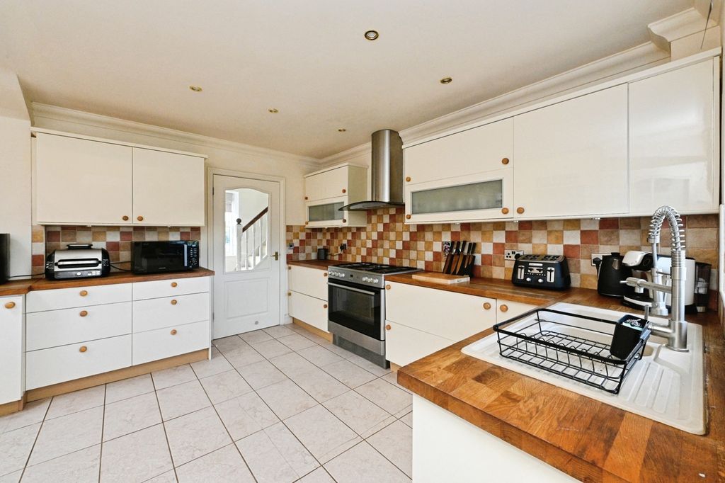 Additional image 3 of 5 bed detached house for saleShort Drove, Downham Market, Norfolk PE38