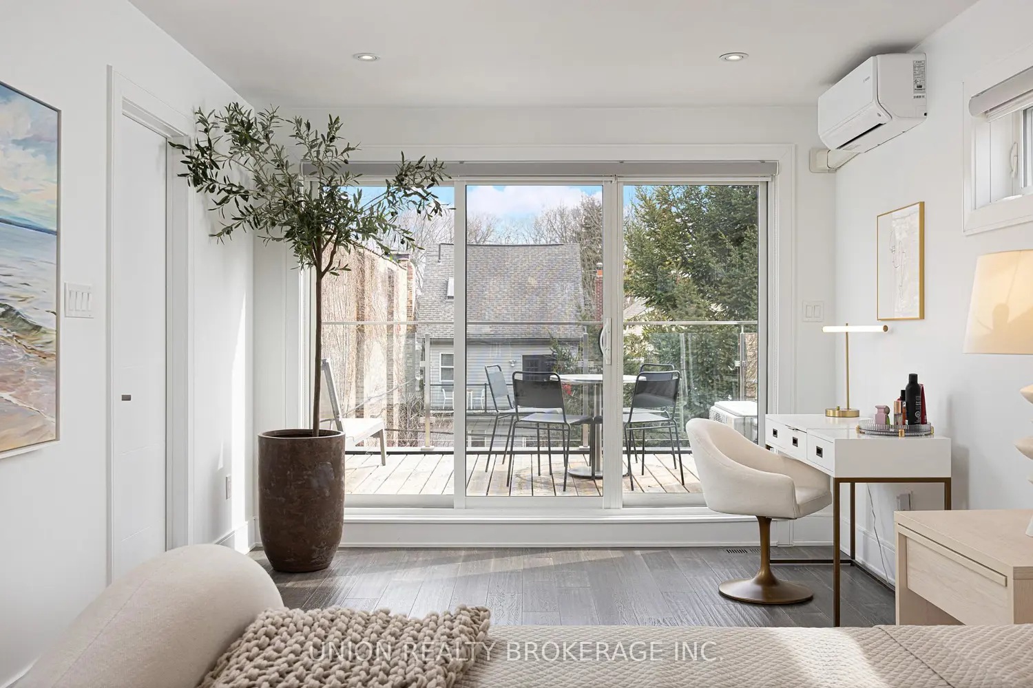 Additional image 13 of 105 Kenilworth Avenue