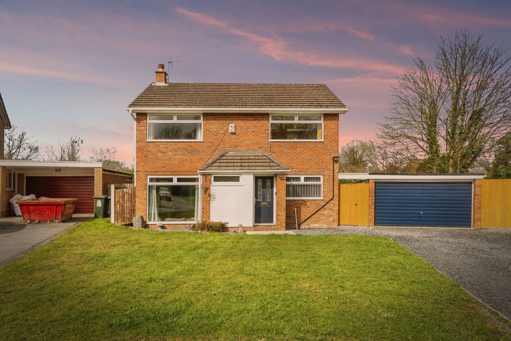 Additional image 30 of 4 bed detached house for saleSt. Pauls Gardens, Little Sutton, Ellesmere Port, Cheshire CH66