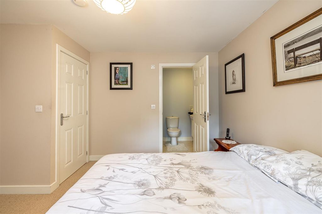 Additional image 23 of 5 bed detached house for sale21 The Beeches, Tweedbank, Galashiels TD1