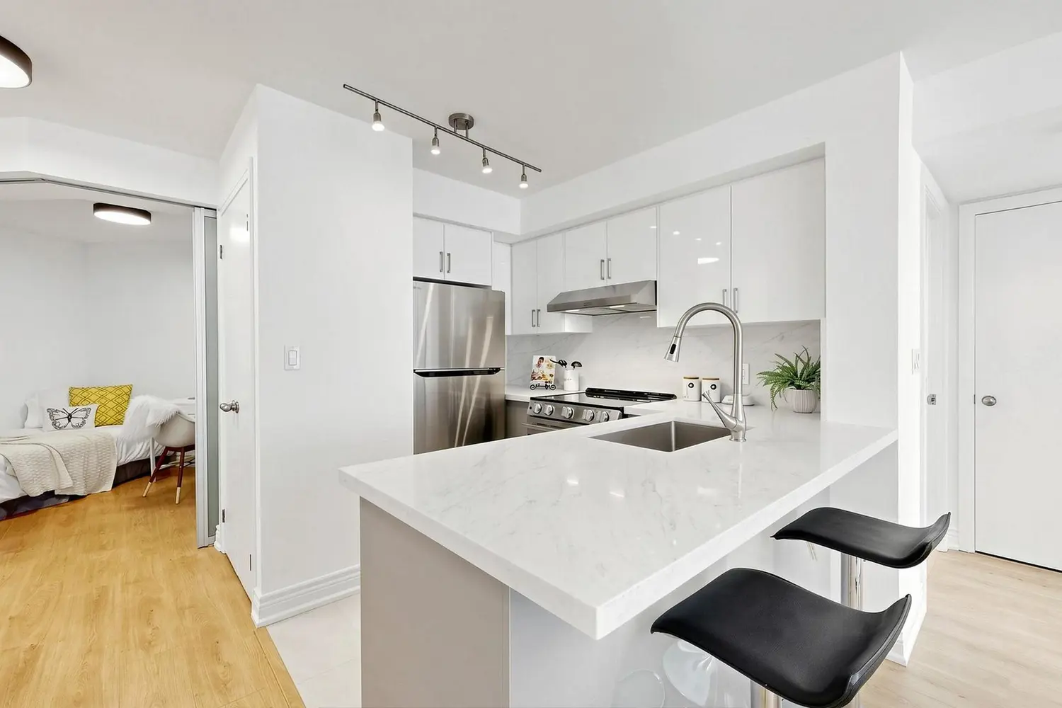 Additional image 9 of 18 Beverley Street 319
