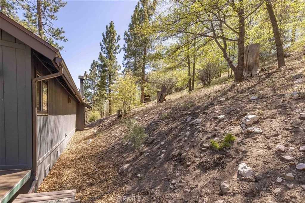 Additional image 29 of 1231 Ridge Rd, Fawnskin, CA 92333