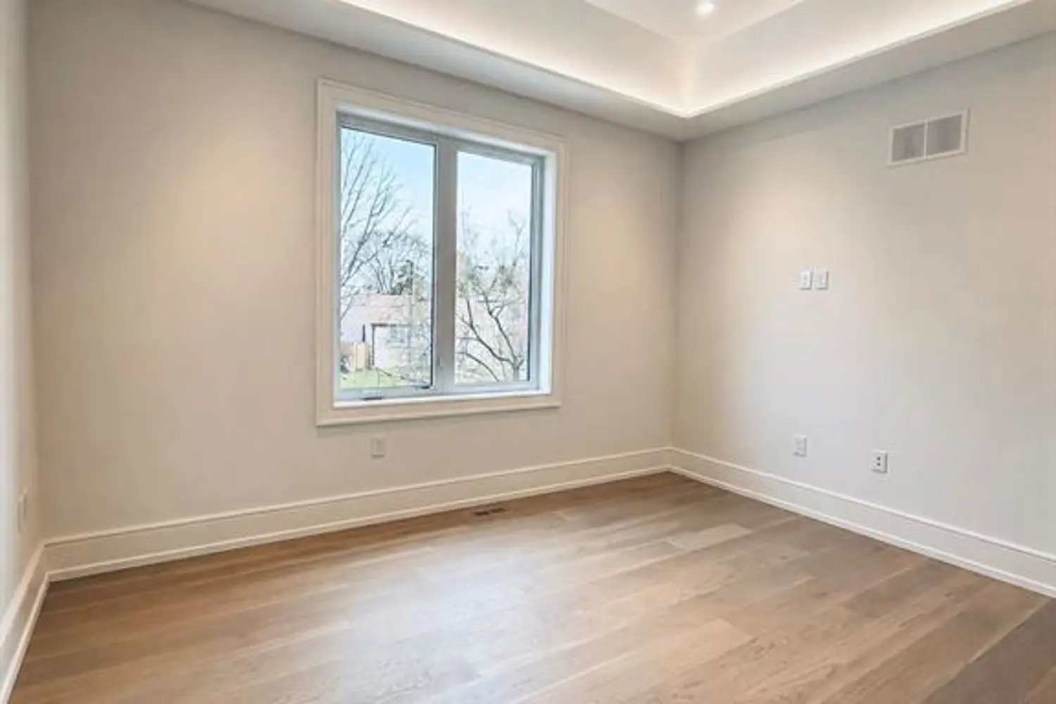 Additional image 11 of 16 Barker Avenue