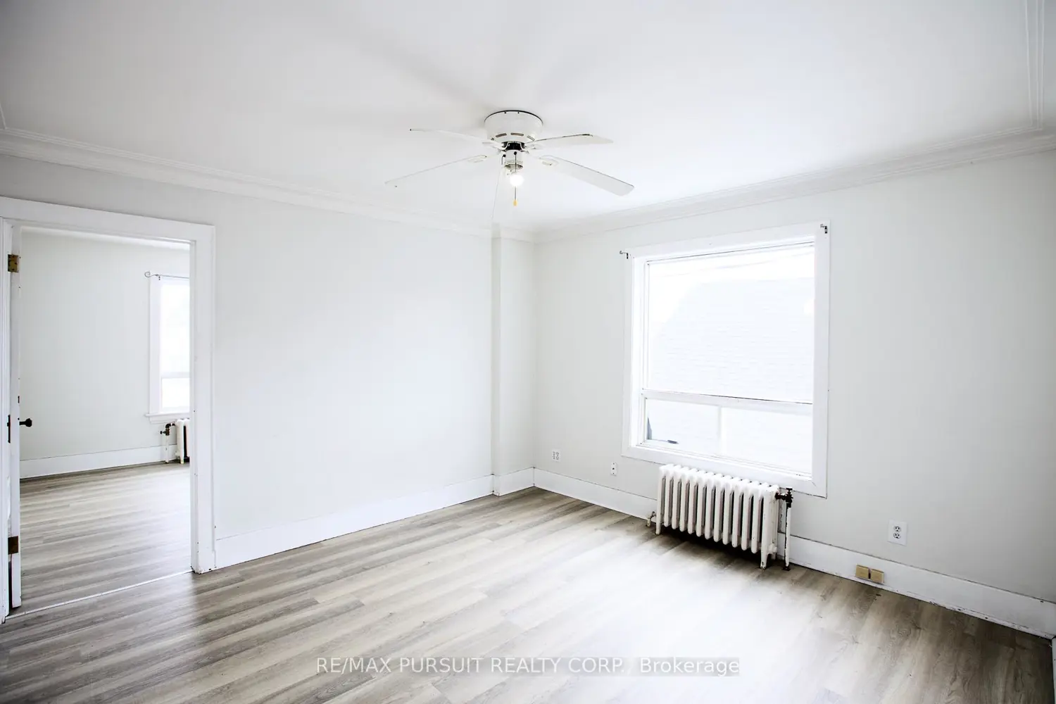 99 Duncan Avenue photo 3
