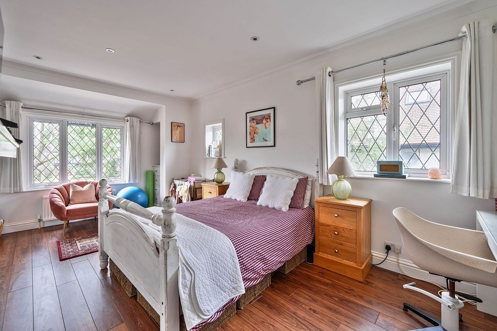 Additional image 21 of 4 bed detached house for saleThe Green, Epsom KT17