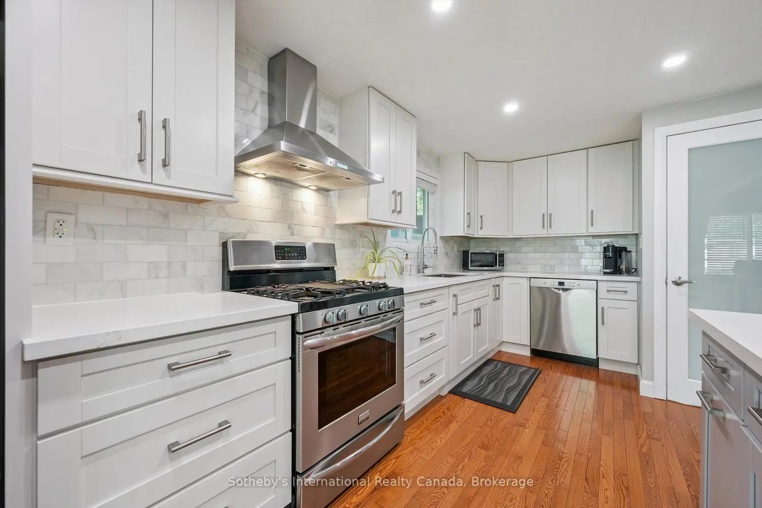 Additional image 6 of 401 Midwood Crescent