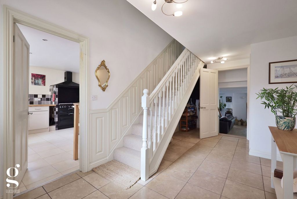 Additional image 5 of 5 bed detached house for saleBell Lane, Bromsberrow Heath, Herefordshire HR8