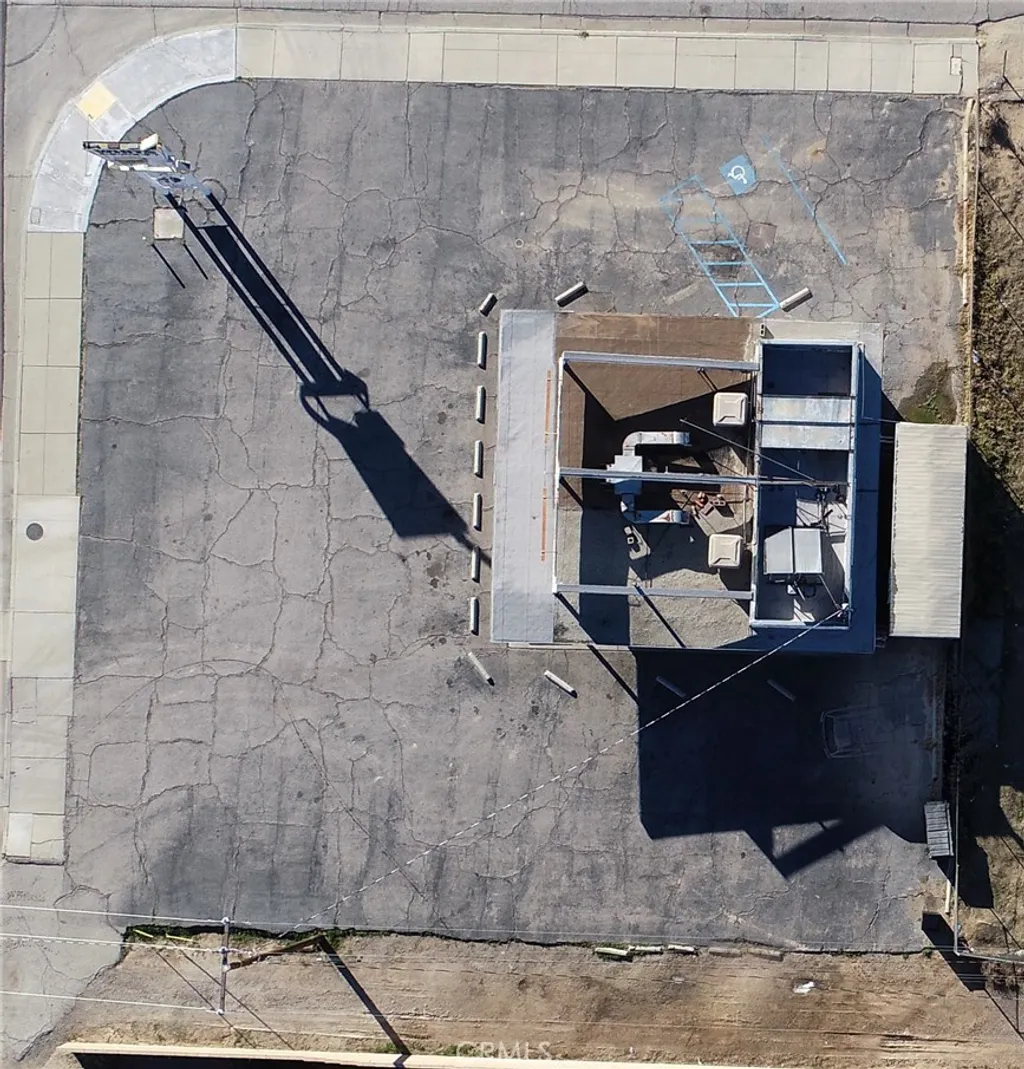 44431 Division St, Lancaster, CA 93535