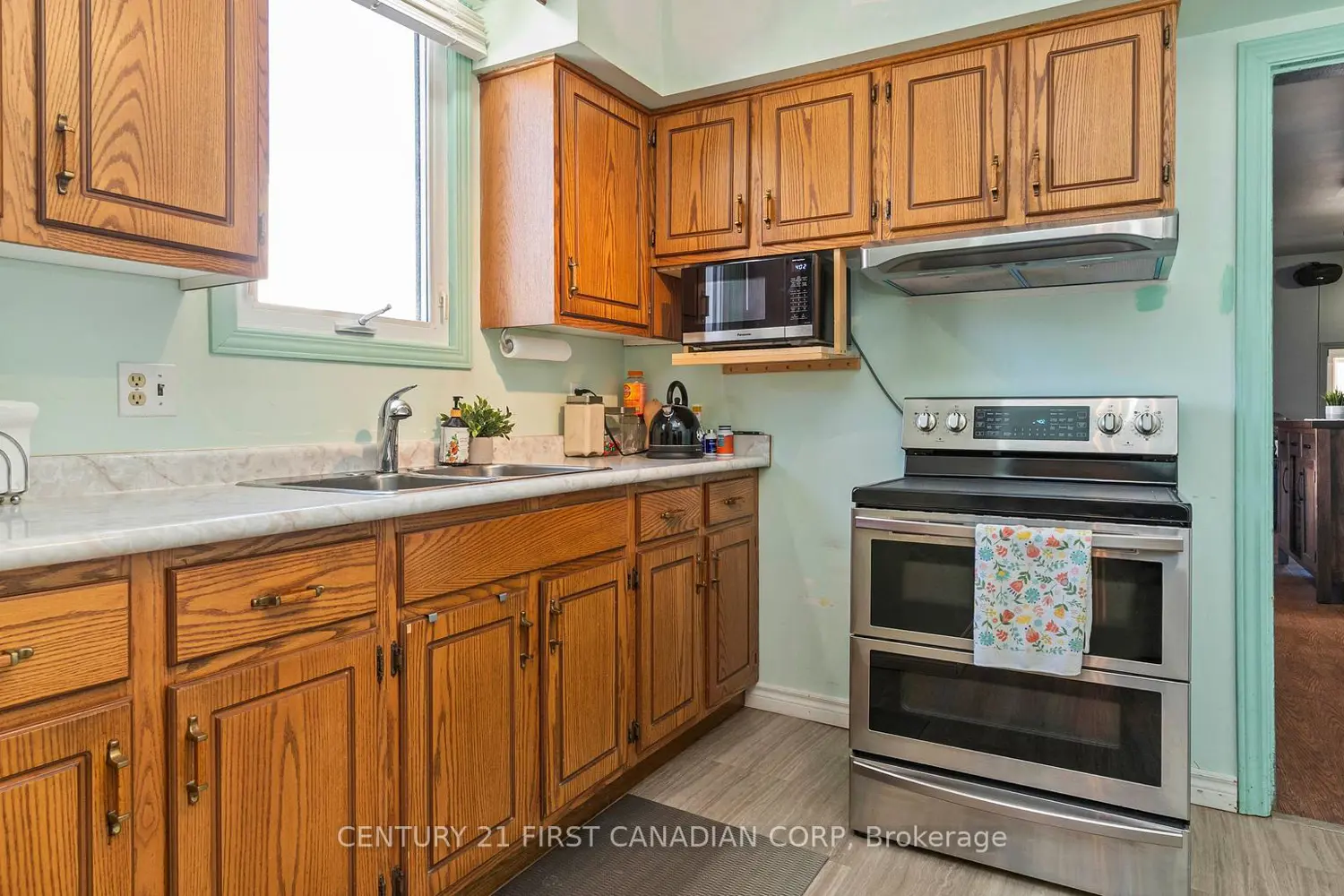Additional image 10 of 706 Nelson Street