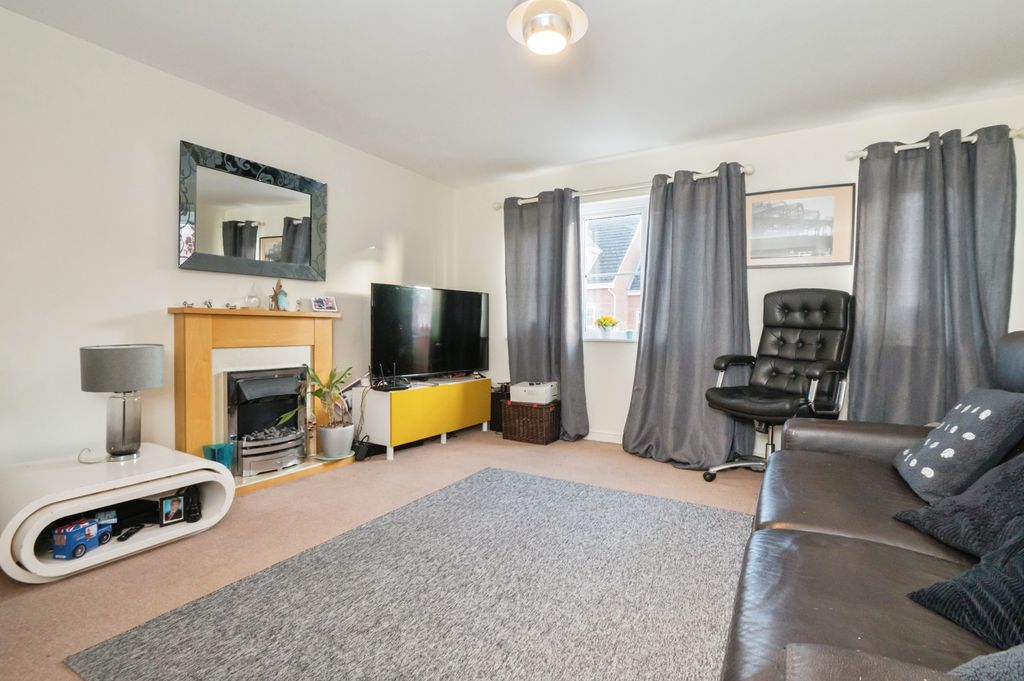 Additional image 6 of 2 bed maisonette for saleBright Wire Crescent, Eastleigh SO50