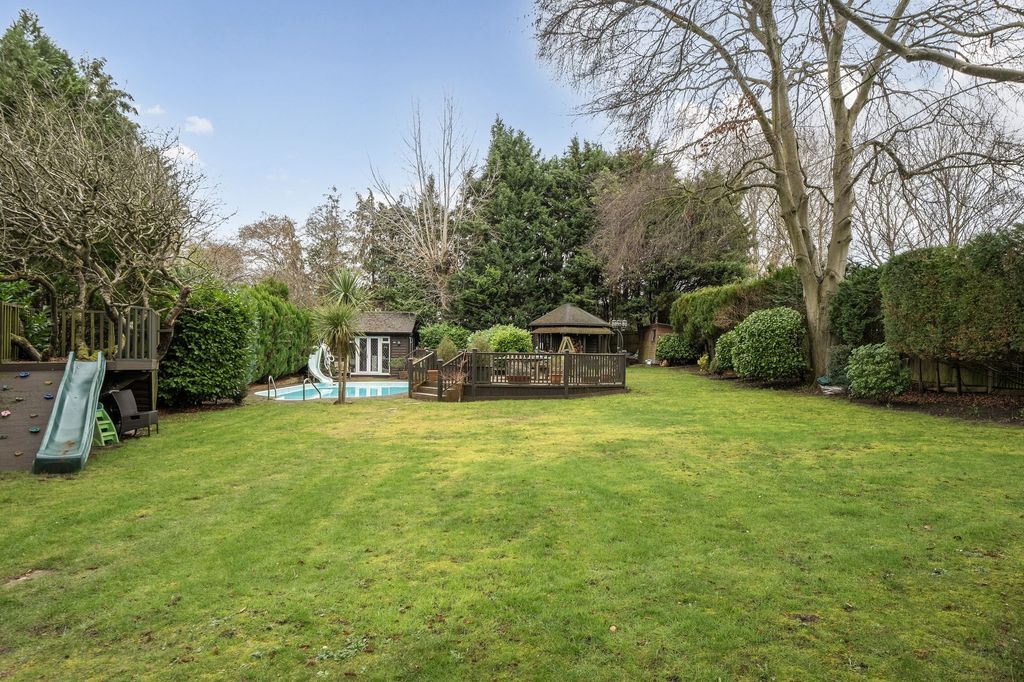 Additional image 24 of 4 bed detached house for saleThe Green, Epsom KT17