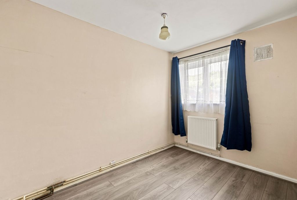 Additional image 8 of 3 bed semi-detached house for saleOld Folkestone Road, Aycliffe, Dover CT17